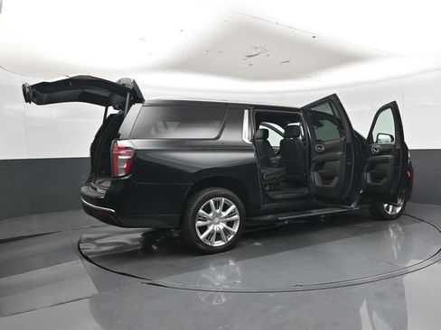 Used 2024 Chevrolet Suburban High Country AWD/4WD image 58