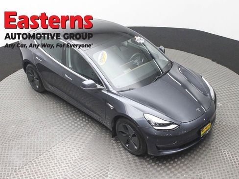 Used 2020 Tesla Model 3 Long Range image 3