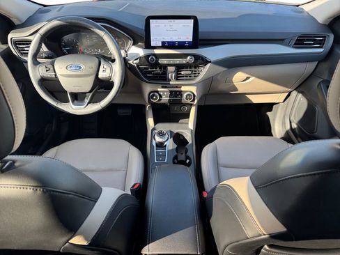 Used 2020 Ford Escape SEL FWD image 10