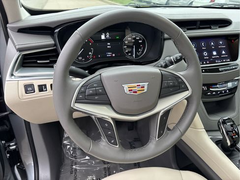Used 2024 Cadillac XT5 Premium Luxury AWD/4WD image 26