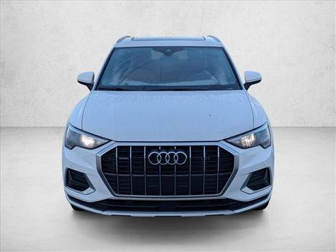 Used 2022 Audi Q3 2.0T Premium image 2