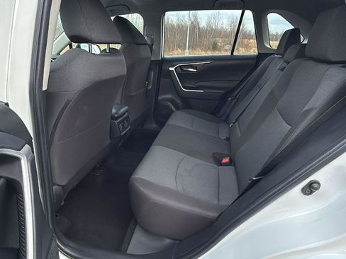 Used 2024 Toyota RAV4 XLE image 22