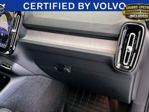 Certified 2024 Volvo XC40 B5 Ultimate w/ Protection Package Premier AWD/4WD image 21
