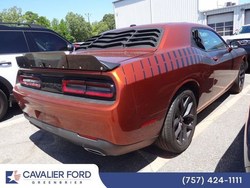 Used 2020 Dodge Challenger SXT w/ Blacktop Package RWD image 6