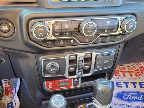 Used 2023 Jeep Gladiator Mojave w/ LED Lighting Group image 22