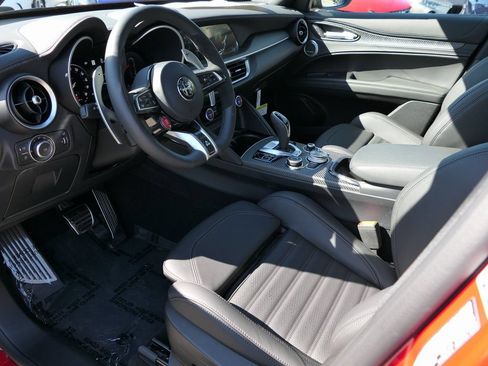 Used 2024 Alfa Romeo Stelvio Quadrifoglio w/ Active Assist Plus Package AWD/4WD image 11