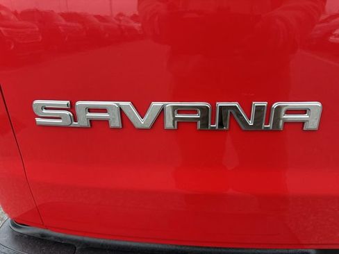 Used 2017 GMC Savana 2500 RWD image 26