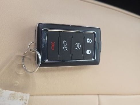 Certified 2025 Jeep Grand Cherokee Limited AWD/4WD image 31