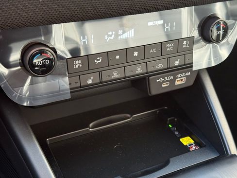 New 2026 Subaru Outback Limited image 17