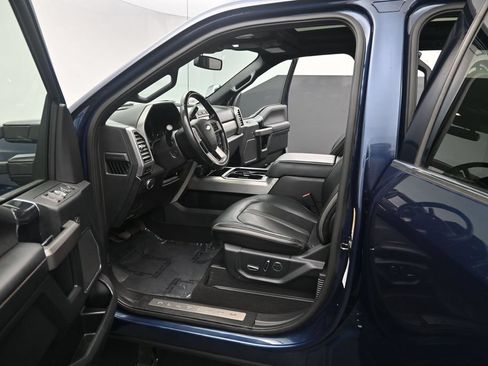 Used 2020 Ford F250 Platinum w/ Tremor Off-Road Package AWD/4WD image 13