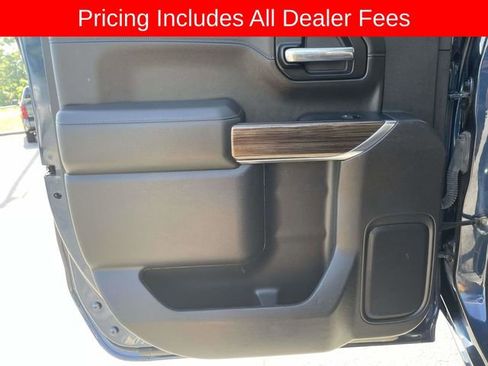 Used 2022 Chevrolet Silverado 1500 RST w/ Safety Package AWD/4WD image 17