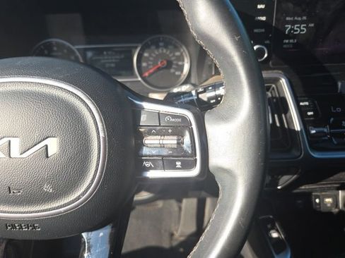 Used 2023 Kia Sorento EX w/ Panoramic Sunroof Package FWD image 18