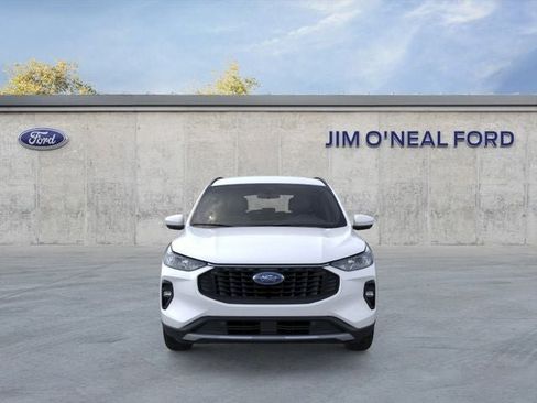 New 2024 Ford Escape SE FWD image 6