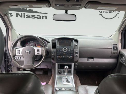 Used 2011 Nissan Pathfinder Silver AWD/4WD image 25