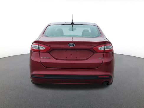 Used 2014 Ford Fusion SE image 5