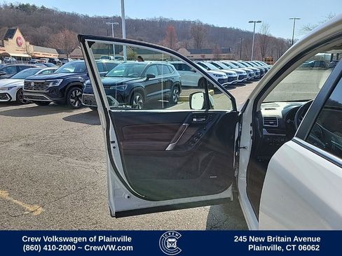 Used 2018 Subaru Forester 2.5i Touring image 37