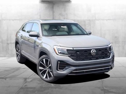 New 2026 Volkswagen Atlas Cross Sport SEL Premium R-Line AWD/4WD image 2