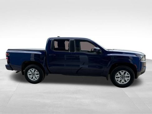 Used 2023 Nissan Frontier SV w/ Tow Package AWD/4WD image 4