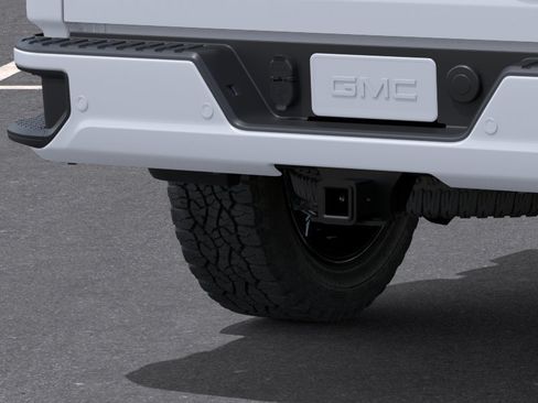New 2026 GMC Sierra 2500 Denali Ultimate AWD/4WD image 15