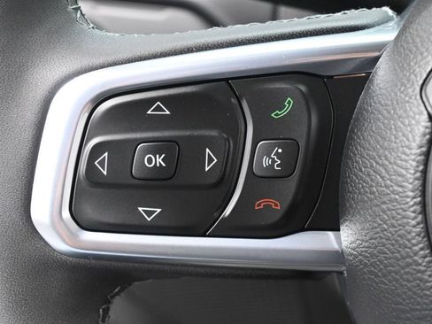Used 2026 Jeep Wrangler Unlimited Sahara w/ Safety Group AWD/4WD image 17