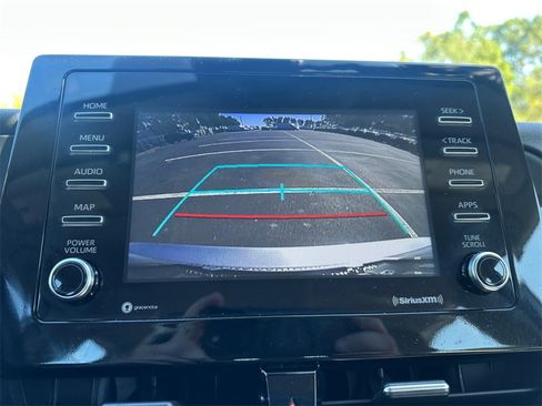 Used 2023 Toyota Camry SE image 21