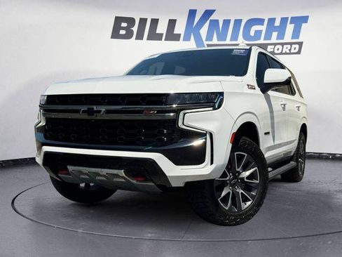 Used 2022 Chevrolet Tahoe Z71 w/ Luxury Package AWD/4WD image 1