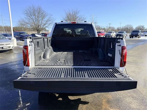Used 2024 Ford F150 XLT w/ Tow/Haul Package image 12