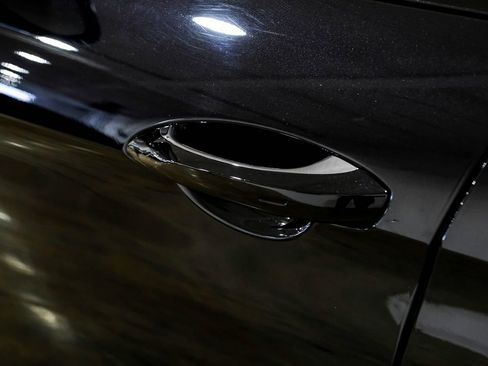 Used 2017 Porsche Panamera 4 image 37