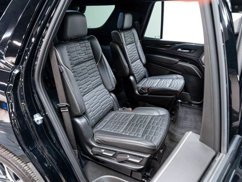 Used 2024 Cadillac Escalade Sport Platinum AWD/4WD image 29