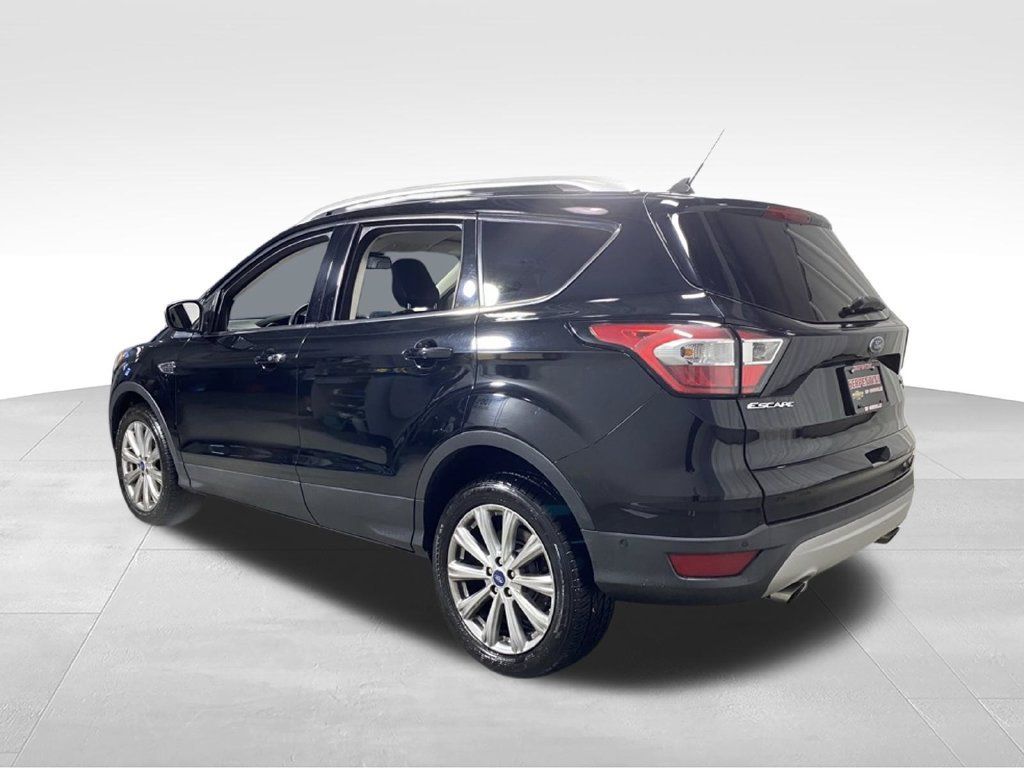 Used 2018 Ford Escape Titanium w/ Ford Safe & Smart Package AWD/4WD image 7