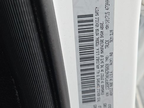 Used 2019 RAM 1500 Limited AWD/4WD image 36