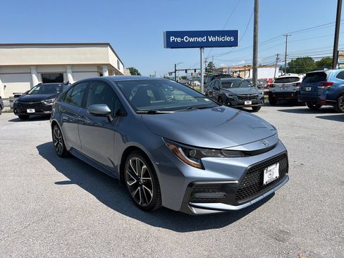 Used 2022 Toyota Corolla SE FWD image 1