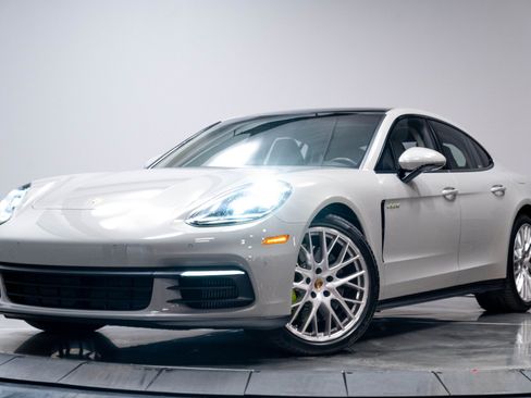 Used 2019 Porsche Panamera 4 AWD/4WD image 69