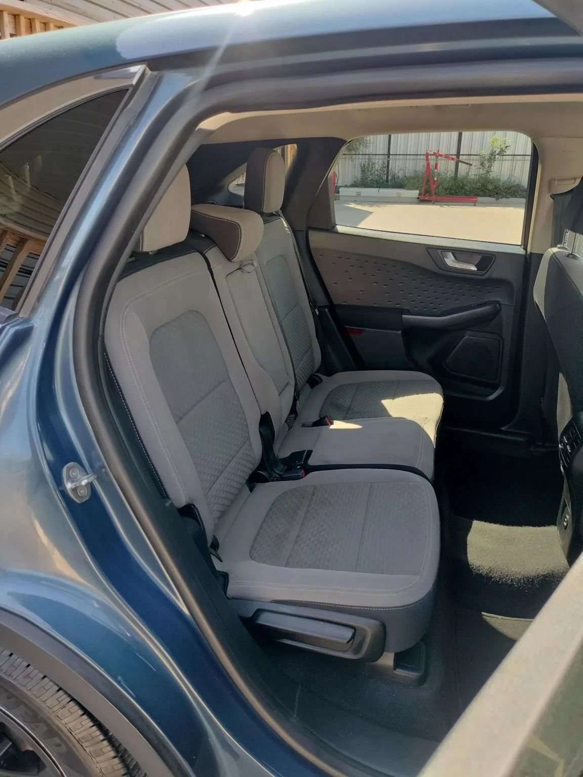 Used 2020 Ford Escape SE FWD image 36
