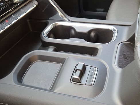 New 2026 GMC Sierra 3500 Denali w/ Denali Reserve Package image 16