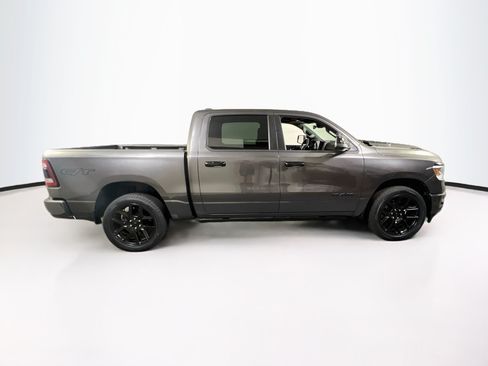 Used 2023 RAM 1500 Laramie AWD/4WD image 4