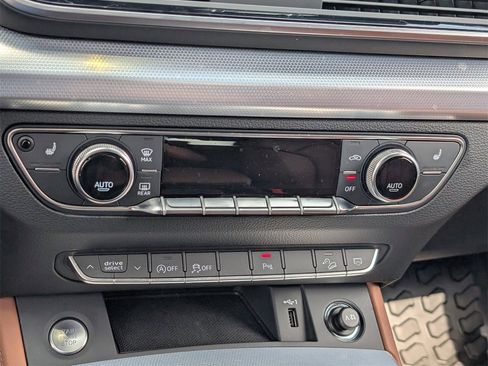 Used 2024 Audi Q5 2.0T Premium Plus w/ Premium Plus Package image 15