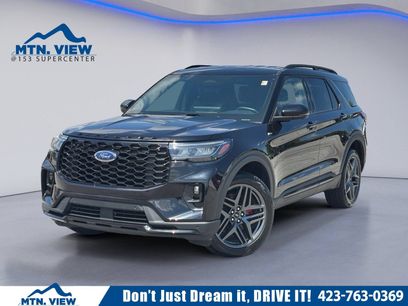 Used 2025 Ford Explorer ST-Line w/ ST-Line Street Pack