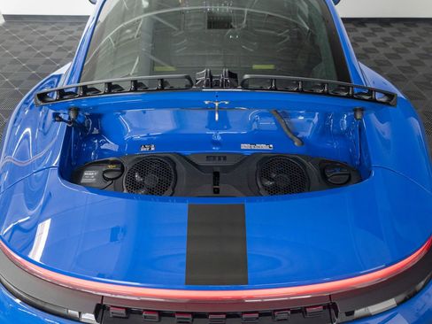 Certified 2025 Porsche 911 Carrera GTS RWD image 16