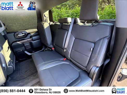 Used 2022 GMC Sierra 2500 SLT w/ Snow Plow Prep/Camper Package image 27