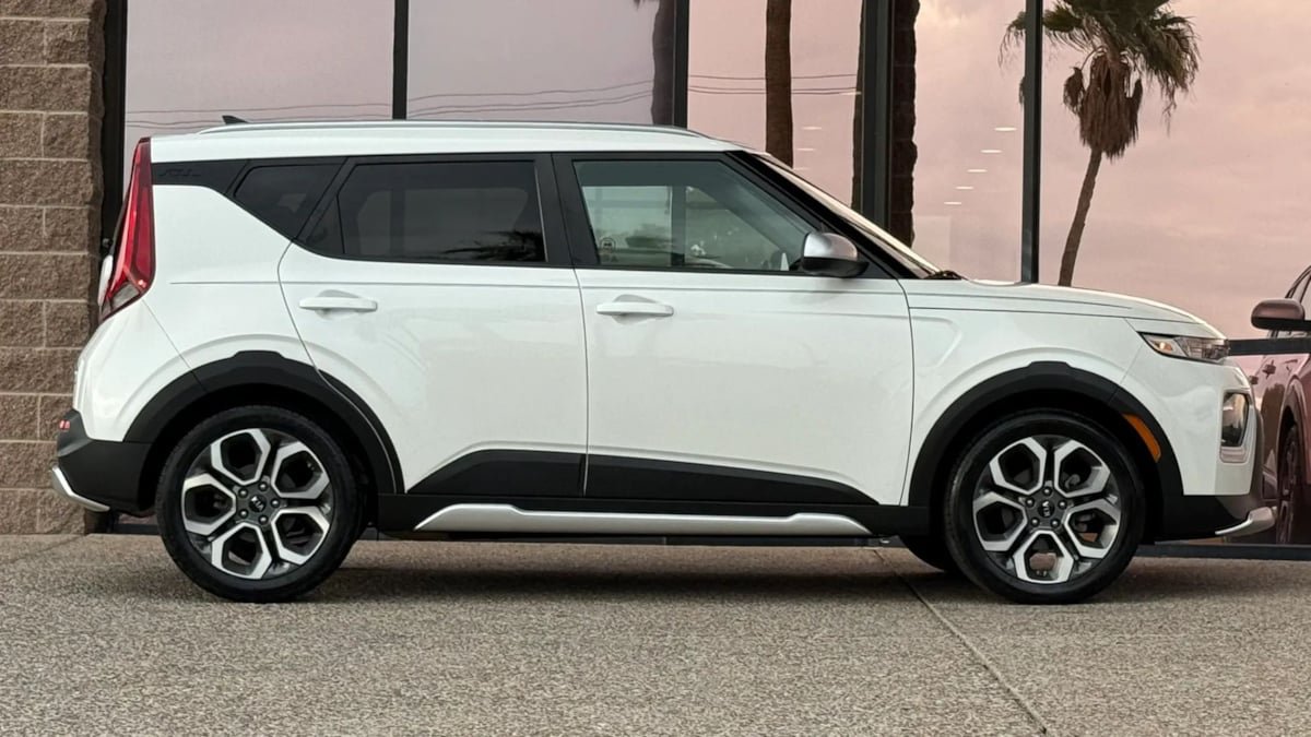 Used 2020 Kia Soul X-Line FWD image 15