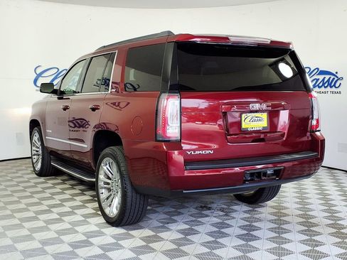 Used 2017 GMC Yukon SLT w/ Open Road Package RWD image 2