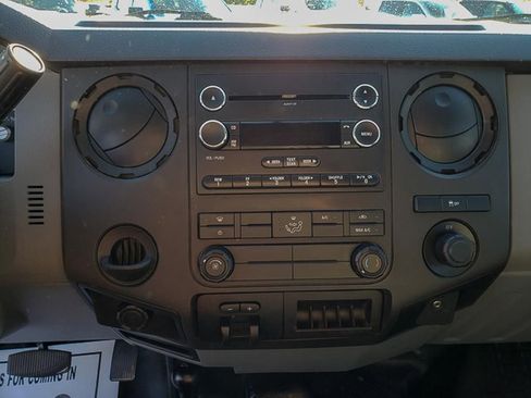 Used 2016 Ford F250 XL w/ XL Appearance Package image 13