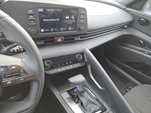 New 2026 Hyundai Elantra Sport image 21