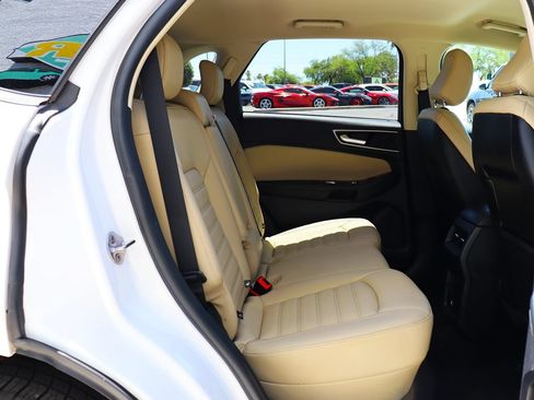 Used 2020 Ford Edge SEL AWD/4WD image 28