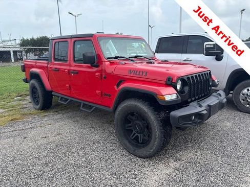 Used 2023 Jeep Gladiator Sport AWD/4WD image 9