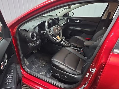 Used 2019 Kia Forte EX FWD image 28
