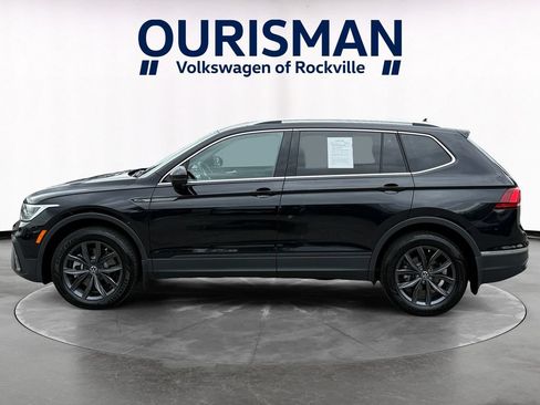 Used 2023 Volkswagen Tiguan SE FWD image 3
