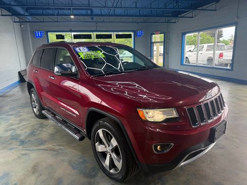 Used 2015 Jeep Grand Cherokee Limited w/ Luxury Group II AWD/4WD image 11