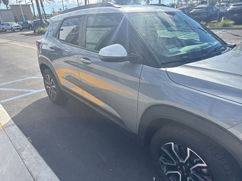 Used 2025 Chevrolet TrailBlazer ACTIV w/ Driver Confidence Package image 29